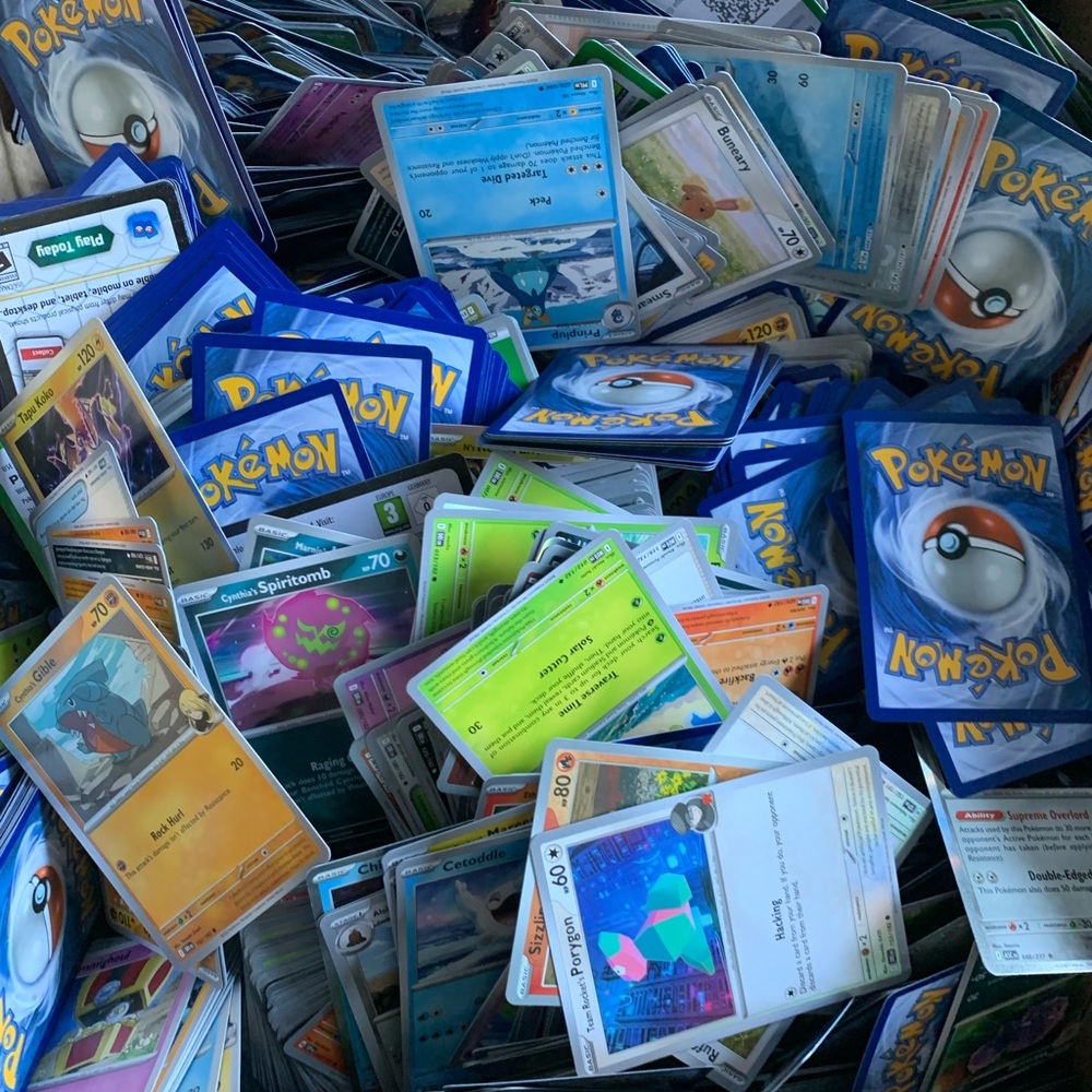100 Pokemon Trading Cards - Mixed
